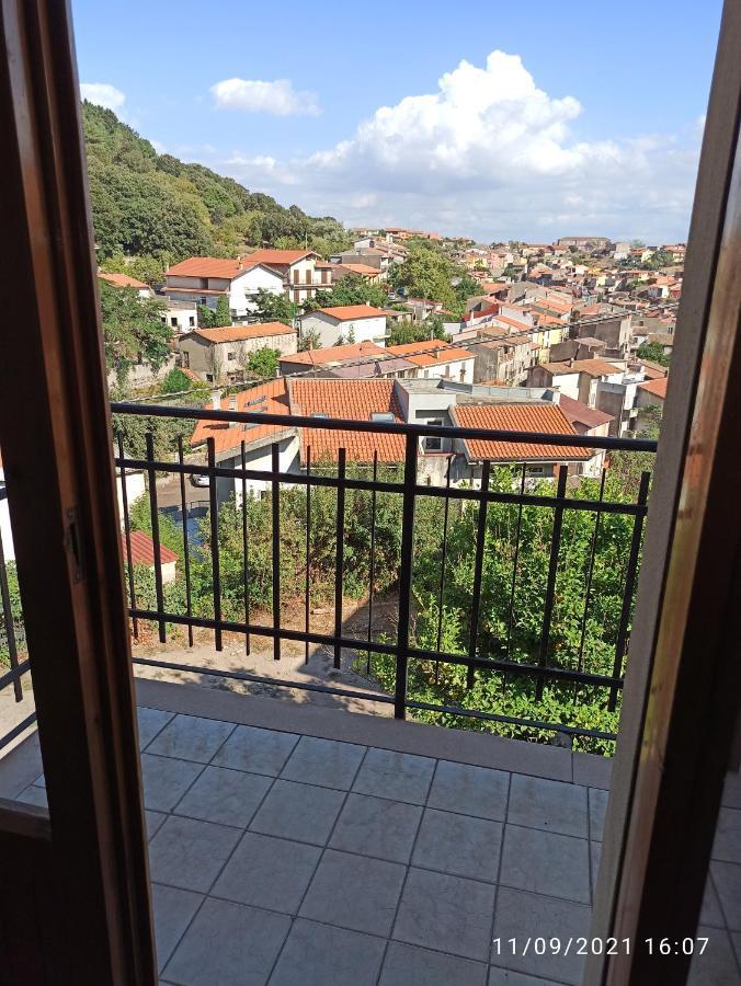 Apartamento Casa Sias Santu Lussurgiu Exterior foto
